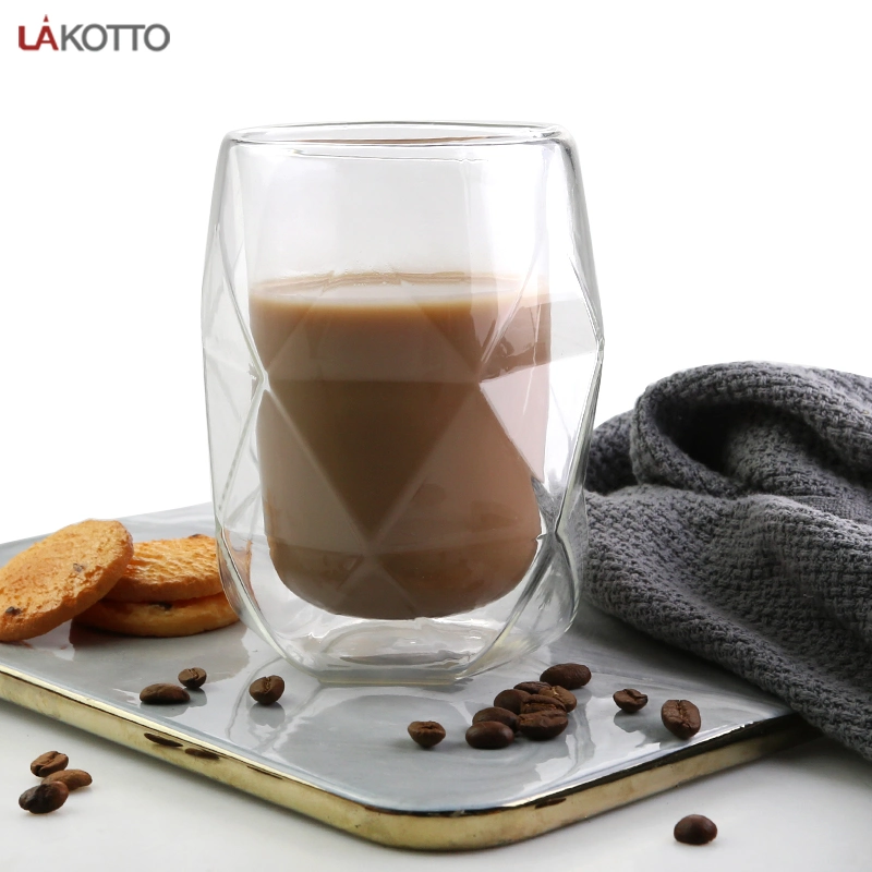Korean Simple Printed Clear Big Glass Cans Double Wall Coffee Glass Cup Tumbler Modern Design