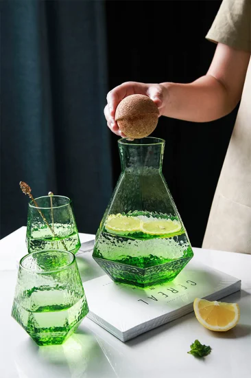 Ensemble de pichet en verre vert cruche d'eau avec couvercle en gros verres à boire ensemble de pichet de carafe d'eau